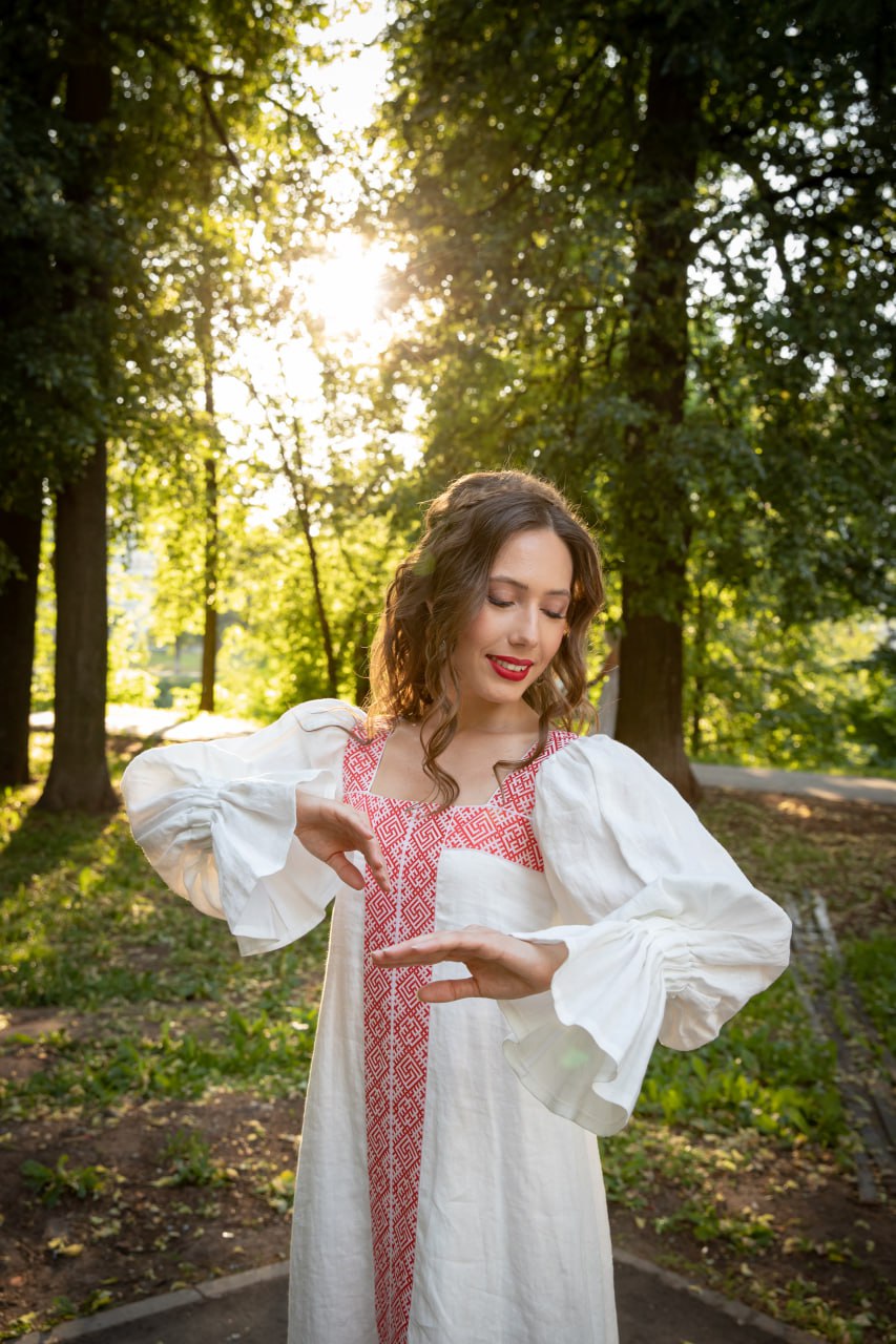 Это Платье «Рожана»